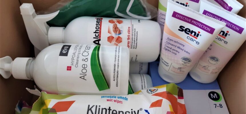 Produse de îngrijire a sănătății pentru utilizatorii de scaune rulante, oferite cu sprijinul donatorilor prin SMS