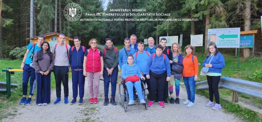 Proiectul „Viață împlinită în comunitate pentru 15 adulți cu dizabilități dezinstituționalizați și din familii” a ajuns la final Proiectul „Viață împlinită în comunitate pentru 15 adulți cu dizabilități dezinstituționalizați și din familii” a ajuns la final